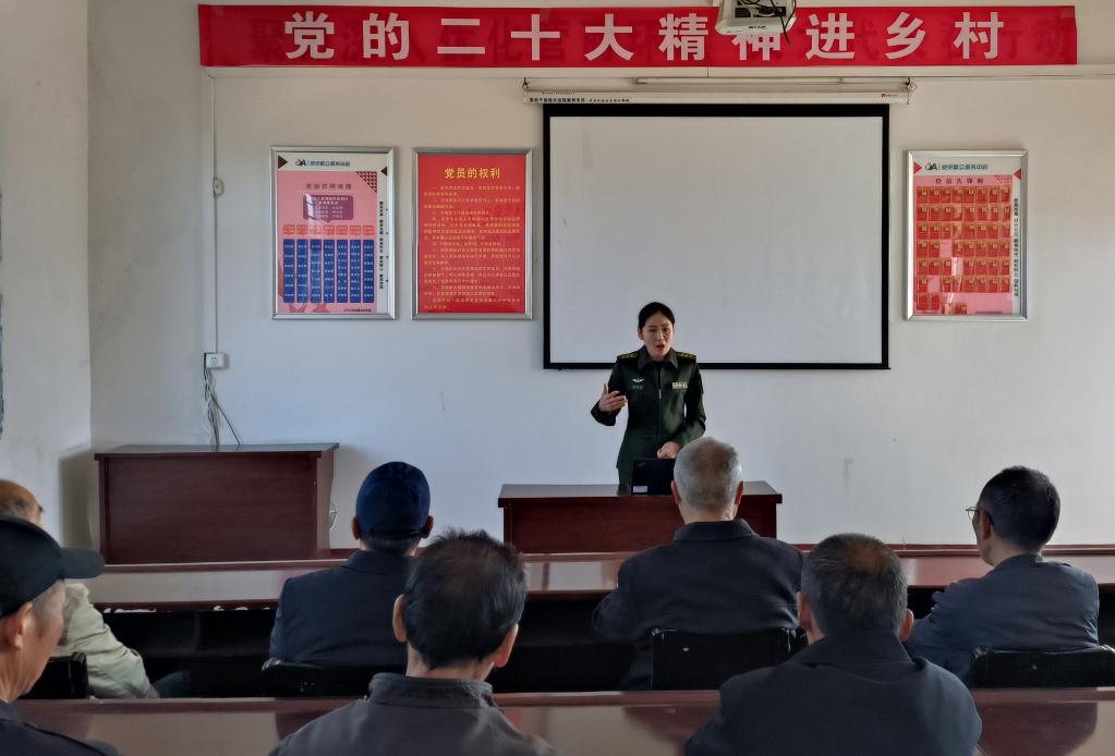 新時代聚力鑄魂育人的“播火者”——記陸軍工程大學“星火”理論宣講服務(wù)政治教員群體