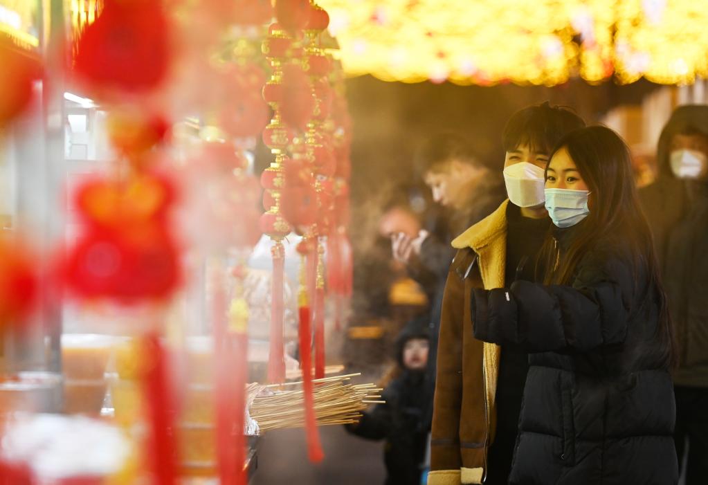 新春走基層丨陜西延安：夜間經濟火熱 老區年味正濃